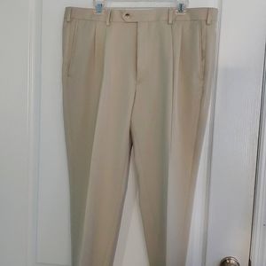 Men's Cream colored dress slacks. Sz 38x29